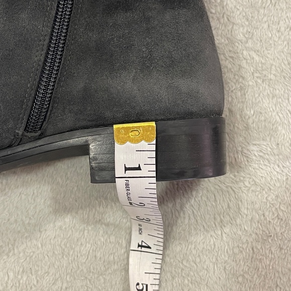 Over-the-Knee Gray Suede Boots Size 7 - Picture 12 of 15